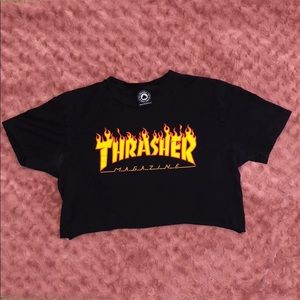 Cropped thrasher T-shirt